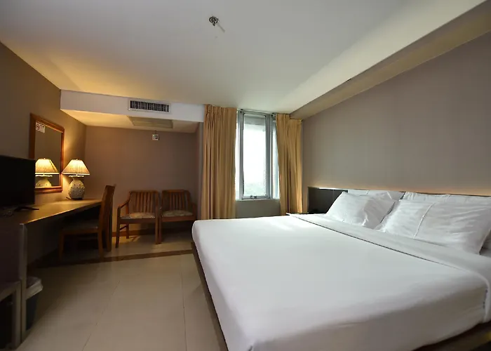 Bangkok City Suite 2*