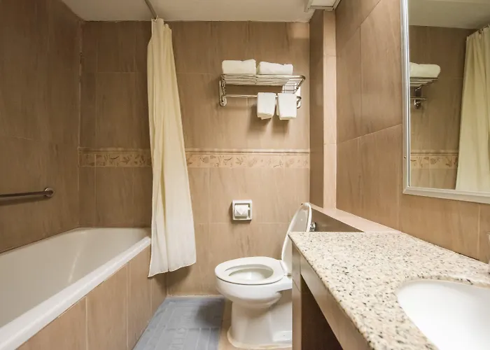 Bangkok City Suite Бангкок