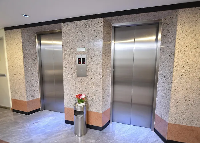 Bangkok City Suite Отель