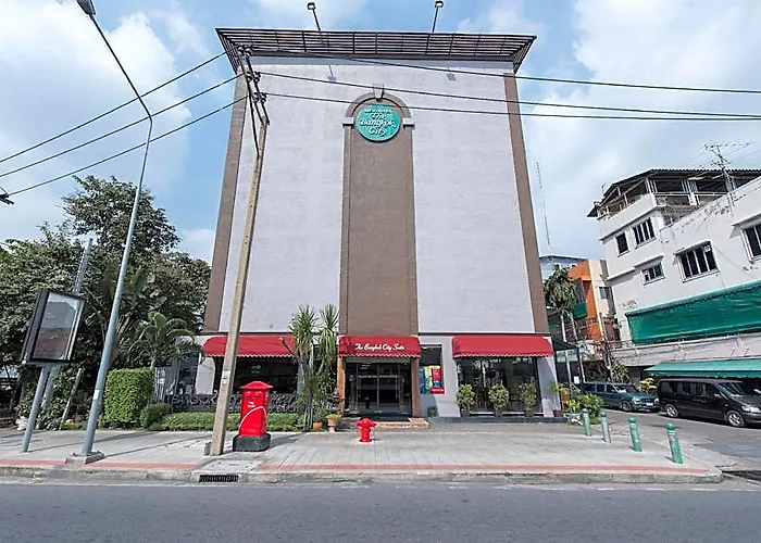 Bangkok City Suite Отель 2*