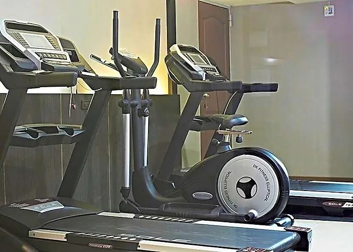 Bangkok City Suite Отель 2*