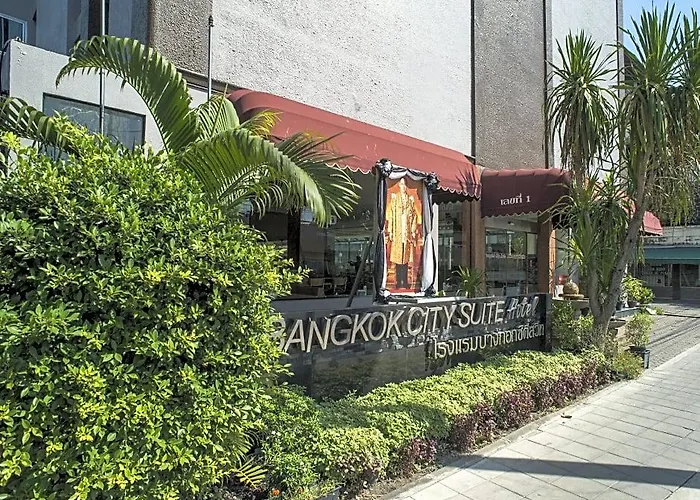 Отель Bangkok City Suite 2*