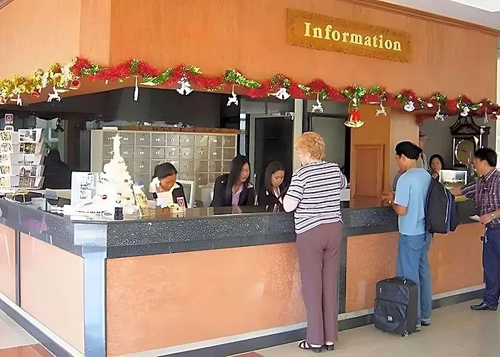 Bangkok City Suite Отель