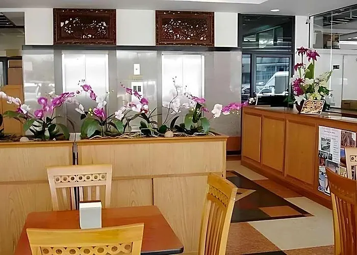 Bangkok City Suite Бангкок